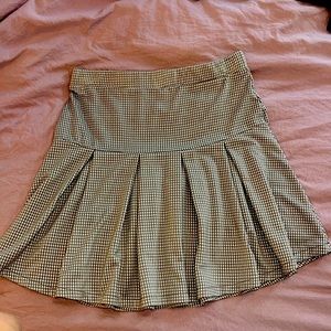 urban romantics brown/white plaid skirt